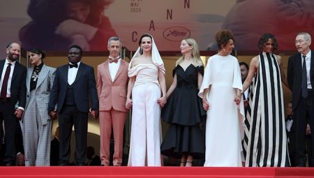 Cannes Sinema Şenliği Başladı
