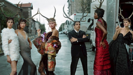 Annie Leibovitz “Wonderland” İle İspanya’da Stant Açmaya Hazırlanıyor