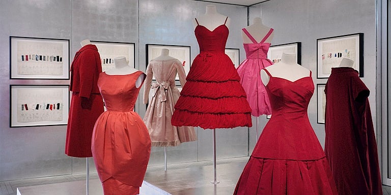 Azzedine Alaïa’nın Dior Koleksiyonu La Galerie Dior’da Birinci Kere Sergileniyor