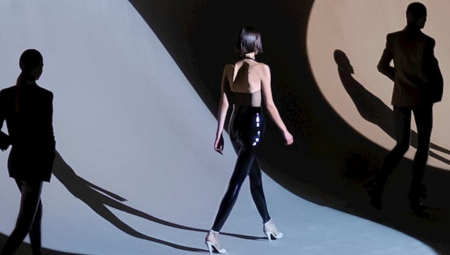Defile Sanatı: Vitra Design Museum’dan Moda Şovlarına Adanmış Birinci Büyük Stant