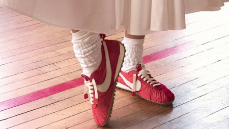 Jacquemus ve Nike’tan Yeni İşbirliği: Moon Shoe Yine Alanlara Dönüyor