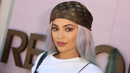 Kylie Jenner ve “King Kylie”nin Geri Dönüşü: Eski Kuşak İnternet Estetiği 2025’te Neden Tekrar Yükseliyor?