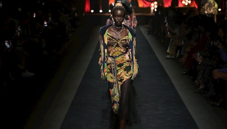 Milano Moda Haftası: Etro İlkbahar/Yaz 2026