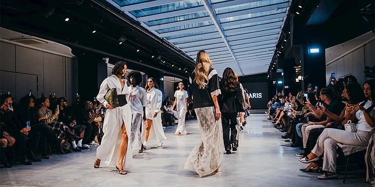 Paris Moda Haftası’nda Essin Baris’ten Sinematik Bir Kıssa: La Femme En Scène