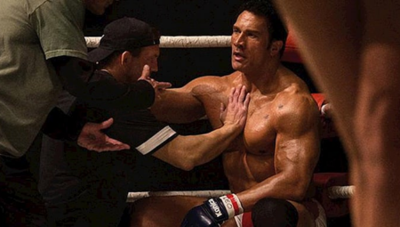 “The Smashing Machine” Venedik’te Ayakta Alkışlandı: Dwayne Johnson’dan Güce ve Kırılganlığa Dair Derin Bir Kıssa