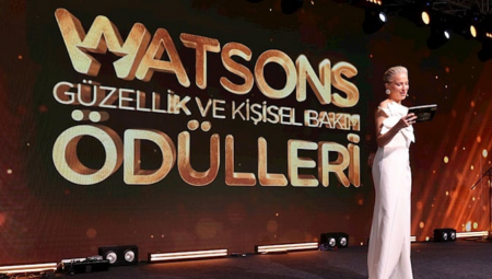 12. Watsons Hoşluk ve Şahsî Bakım Ödülleri’nde  Yıldızlar Geçidi