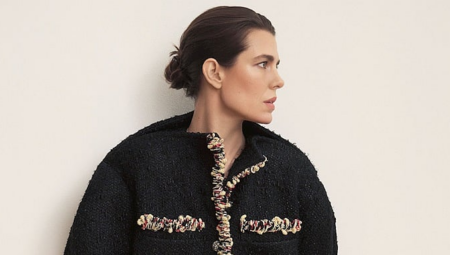Charlotte Casiraghi İle Yeni Kitabını Konuştuk: “Çatlaktan Sızan Işık”