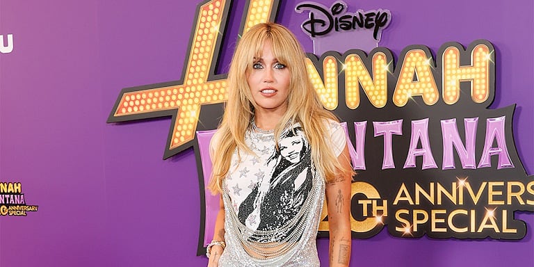 Hannah Montana 20. Yılı Gururuna Geri Döndü