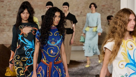 Milano Moda Haftası: Moschino Sonbahar/Kış 2026