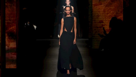 Paris Moda Haftası: Balenciaga Sonbahar/Kış 2026